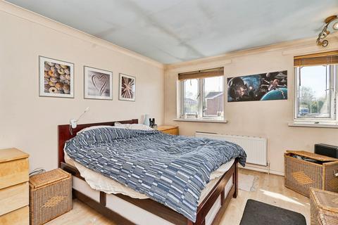3 bedroom semi-detached house for sale, Gorey Close, Willenhall