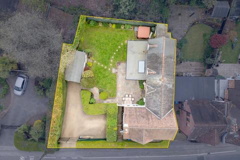 4 bedroom detached house for sale, Fox Cottage, Sunningdale