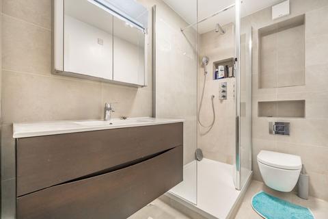 Studio to rent, Lodgehill Park Close, Harrow HA2