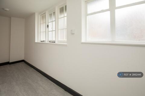 1 bedroom flat to rent, The Mount, Guildford, GU2
