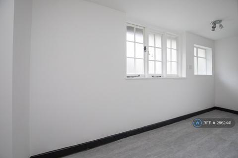 1 bedroom flat to rent, The Mount, Guildford, GU2