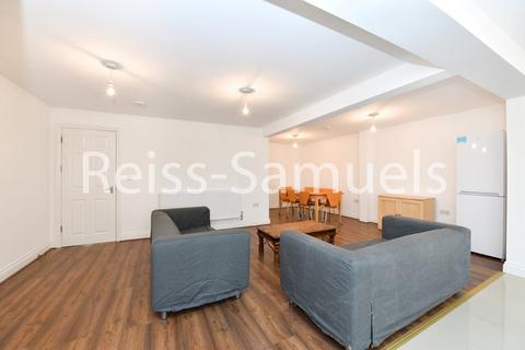 6 bedroom terraced house to rent, Lockesfield Place, Isle of dogs, London E14