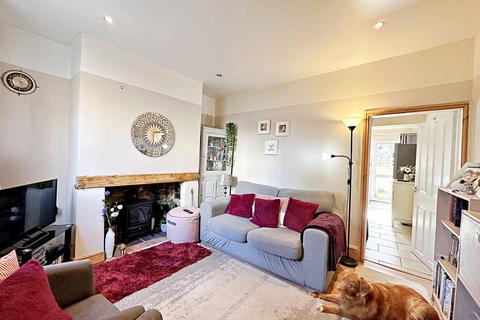 2 bedroom cottage for sale, High Street, Pershore, WR10