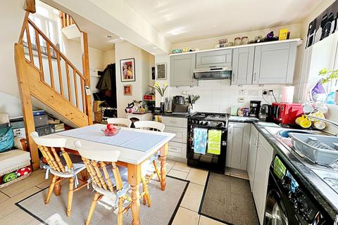 2 bedroom cottage for sale, High Street, Pershore, WR10