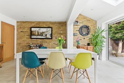 4 bedroom detached house for sale, Oliver Road, Ascot