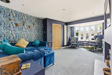 4 bedroom detached house for sale, Oliver Road, Ascot