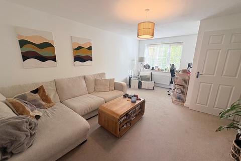 3 bedroom house to rent, Lakeside Boulevard, CANNOCK, WS11