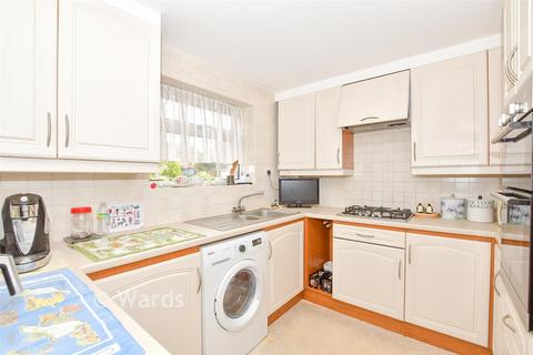 4 bedroom semi-detached house for sale, Chestnut Walk, Larkfield, Kent