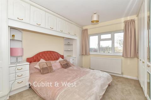 4 bedroom semi-detached house for sale, Gordon Road, Uckfield TN22