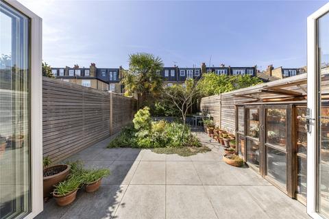 4 bedroom terraced house for sale, Clonmore Street, Southfields, London, SW18