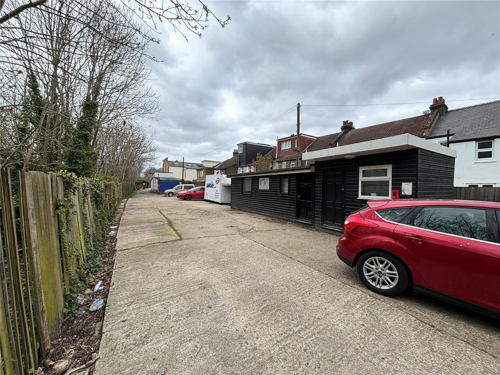 Stroud Road, London, SE25 - View 2