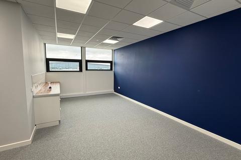 Office to rent, Works Rd Letchworth Garden City SG6 1GJ