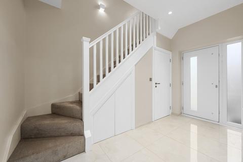 5 bedroom end of terrace house for sale, Priory Grove, Salford, M7