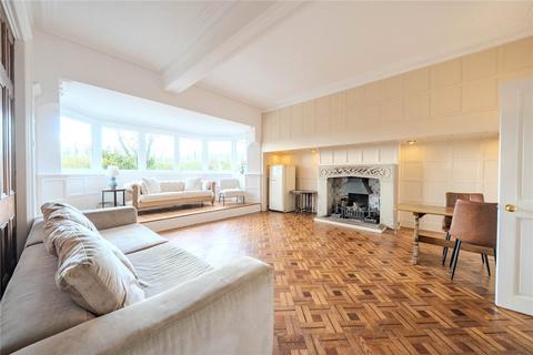 1 bedroom apartment for sale, Netherleigh, Elmete Lane, Roundhay, Leeds