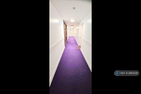 1 bedroom flat to rent, Pearmain House, Harrow, HA2