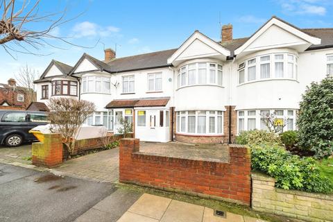 3 bedroom terraced house for sale, Geariesville Gardens, Ilford, IG6