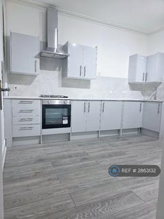1 bedroom flat to rent, Childebert Road, London, SW17