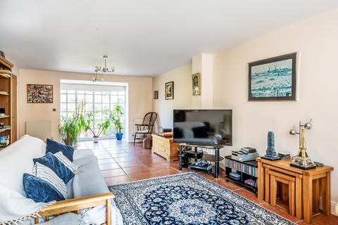 4 bedroom detached house for sale, Winterbourne Mews, Oxted, Surrey