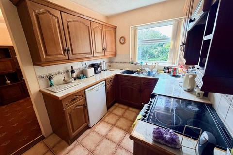 3 bedroom semi-detached house for sale, Linthouse Lane, Wednesfield, Wolverhampton, WV11