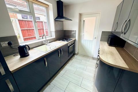 3 bedroom semi-detached house for sale, Long Mill North, Wednesfield, Wolverhampton, WV11