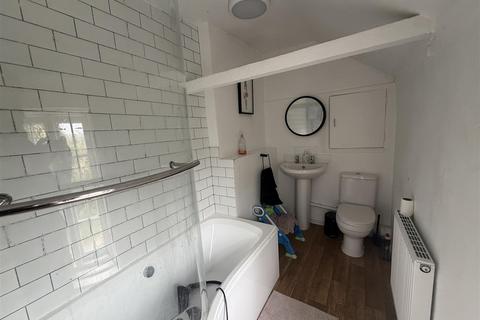 2 bedroom house to rent, Station Road, Cambridge CB25