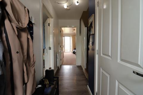 3 bedroom terraced house to rent, Luton LU4