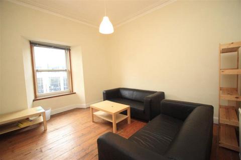 4 bedroom flat to rent, Morrison Street, City Centre, Edinburgh