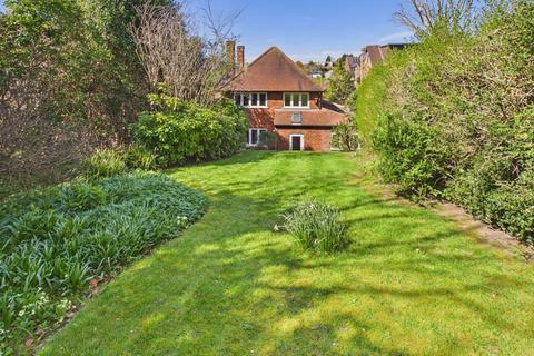3 bedroom detached house for sale, Kings Road, Chalfont St Giles, Buckinghamshire, HP8