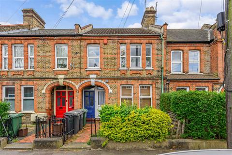 2 bedroom maisonette for sale, Courtenay Road, London