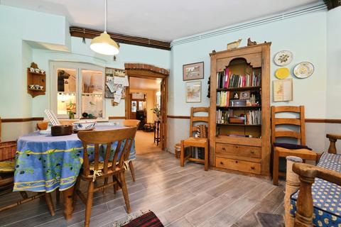 2 bedroom terraced house for sale, Silver Street, Wells, Somerset, BA5