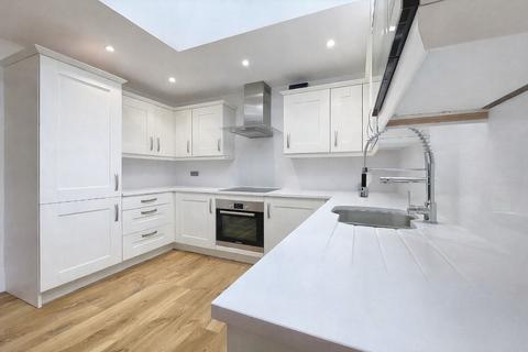 2 bedroom apartment for sale, Hicce House