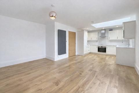 2 bedroom apartment for sale, Hicce House