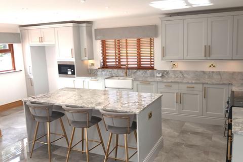 2 bedroom detached house for sale, Long Lane, East Drayton, Retford, Nottinghamshire, DN22 0GH