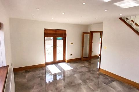 2 bedroom detached house for sale, Long Lane, East Drayton, Retford, Nottinghamshire, DN22 0GH
