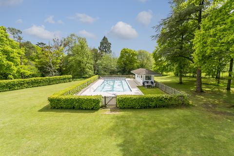 2 bedroom apartment to rent, Temple Grove House, Uckfield, TN22
