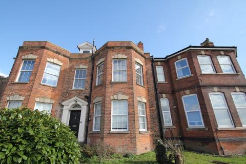 2 bedroom flat to rent, Hilborough Road, Tuffley, Gloucester, GL4