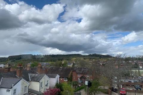 2 bedroom apartment for sale, CHURCH STREET, DORKING, RH4