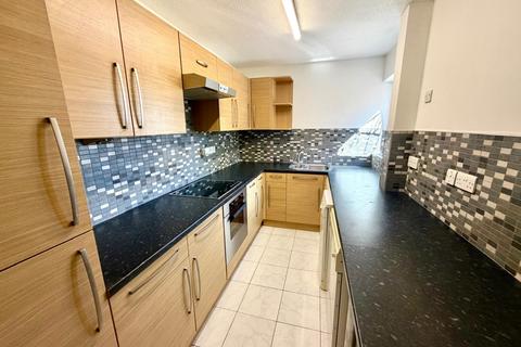 1 bedroom apartment for sale, Grange Court Grange Road, Egham, Surrey, TW20