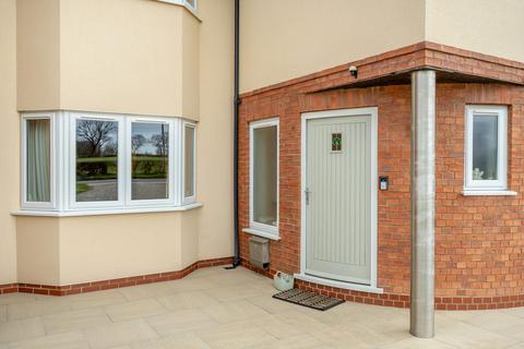 5 bedroom detached house for sale, Norton Lane, Earlswood Solihull, B94 5LT