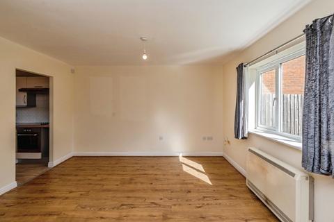 2 bedroom maisonette for sale, Ampleforth Drive, Willenhall, West Midlands, WV13