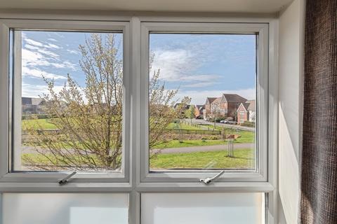 2 bedroom flat for sale, Long Down Avenue, Bristol