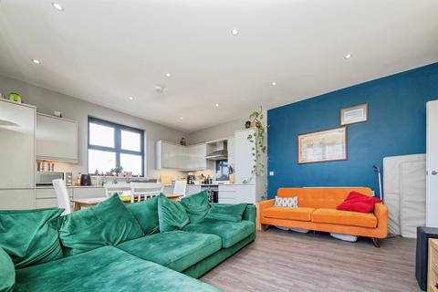 2 bedroom penthouse for sale, Princes Street, Ipswich