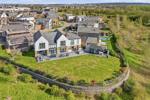 5 bedroom detached house for sale, Ferranti Place, Milton Keynes MK10