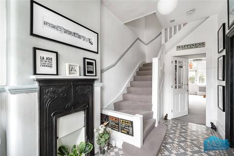 6 bedroom semi-detached house for sale, Christchurch Avenue, London, N12