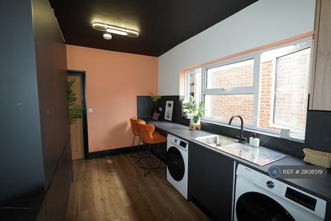 1 bedroom in a house share to rent, Wellington St, Gloucester, GL1