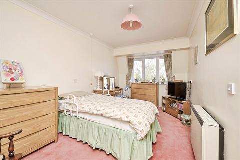 2 bedroom apartment for sale, The Chestnuts (Huntingdon), Godmanchester PE29