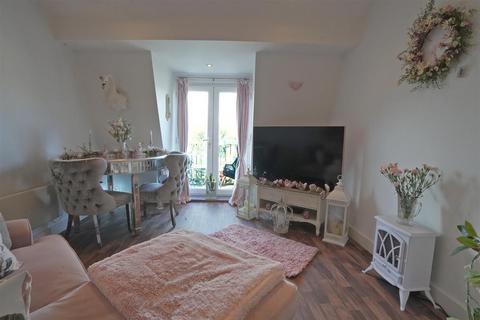 undefined, Ingwood Parade, WEST VALE
