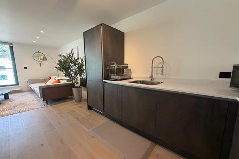 1 bedroom apartment to rent, Marlborough House,365 Chiswick High RoadLondon, W4