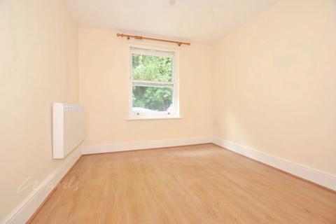 2 bedroom apartment to rent, St. Andrews Close Canterbury CT1 2RT