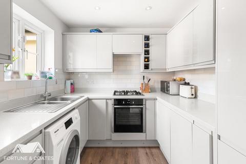 3 bedroom terraced house for sale, Cunningham Rise, North Weald, Epping